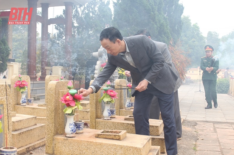 Chủ nhiệm Ủy ban Kiểm tra Tỉnh ủy Lê Quang Hùng kiểm tra sản xuất, đời sống Nhân dân huyện Thạch Thành