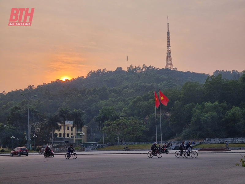 Hàm Rồng - linh thiêng và hào hoa