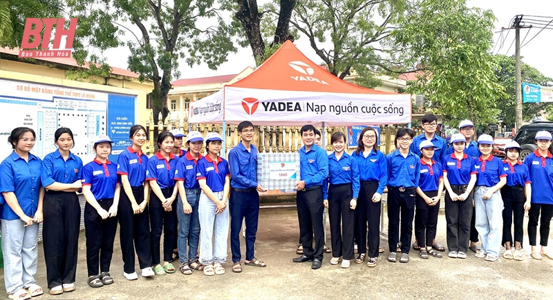 Năm thanh niên tình nguyện