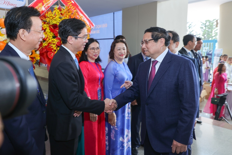 Thủ tướng Chính phủ: ĐHQG TPHCM phát huy 3 tiên phong xuất sắc, vào nhóm 100 đại m88 trang chủ hàng đầu châu Á