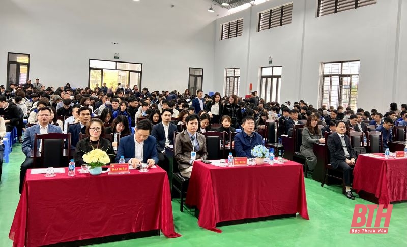 Phiên giao dịch việc làm tại Trường Cao đẳng công nghiệp link m88