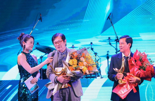 Soobin lập hattrick ngoạn mục tại dang nhap m88 thưởng Cống hiến 2025