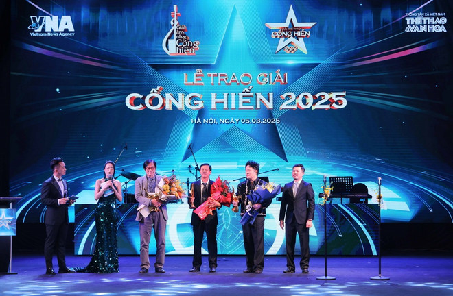 Soobin lập hattrick ngoạn mục tại dang nhap m88 thưởng Cống hiến 2025