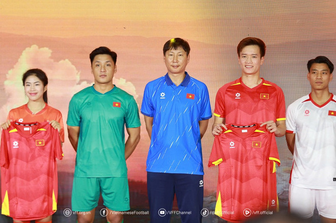 Đội tuyển Việt m88 the thao ra mắt trang phục mới trước Vòng loại Asian Cup