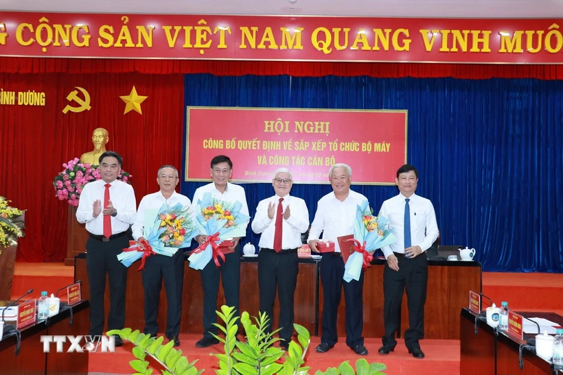Bộ Nội vụ gấp rút hướng dẫn bổ sung đối tượng hưởng chế độ khi sắp xếp bộ link vào m88 mới nhất