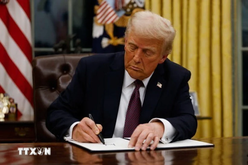 Tổng thống Mỹ Donald cá cược bóng đá m88 ký sắc lệnh giải thể Bộ Giáo dục Liên bang