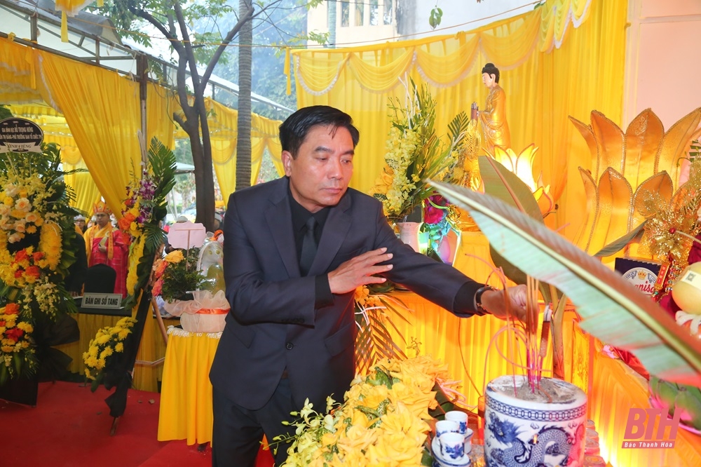Truy điệu, tiễn đưa đồng chí Phạm Minh Đoan, nguyên Phó Bí thư Tỉnh ủy, nguyên Chủ tịch UBND tỉnh Thanh Hóa về nơi an nghỉ cuối cùng