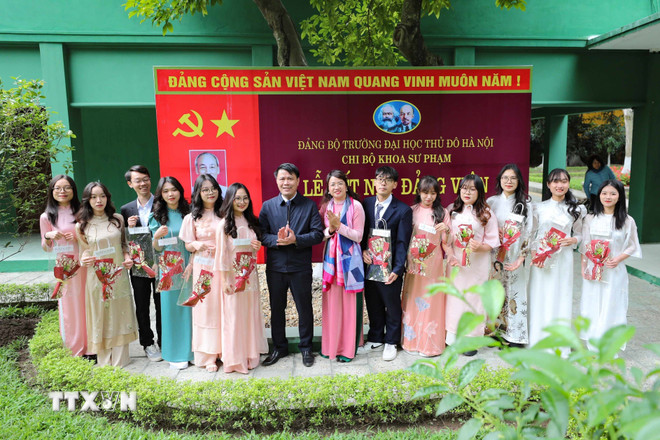 Những chính sách mới nổi bật có hiệu lực trong tháng 4 năm 2025