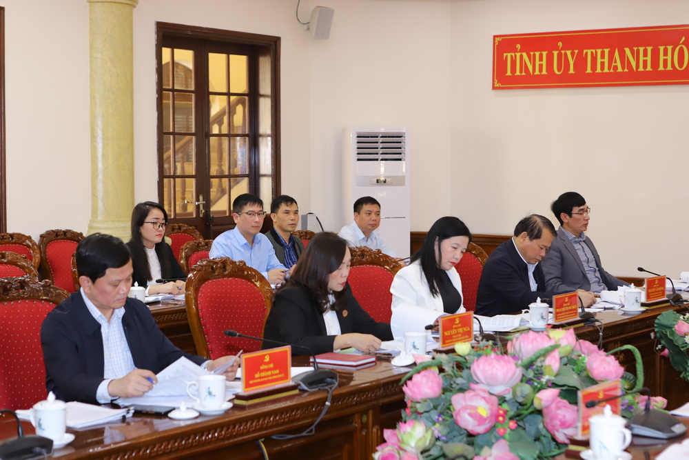 Kiên quyết không để lọt vào cấp ủy khóa mới cán bộ suy thoái, tham nhũng, m88 cá cược thể thao trực tuyến phí, tiêu cực