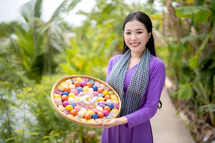 Hoa hậu Kiều Duy: “Tuổi trẻ không sợ hối tiếc, chỉ sợ chưa đủ rực rỡ”