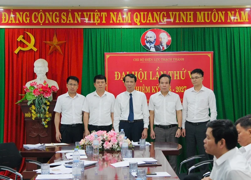 100% chi bộ trực thuộc Đảng bộ Công ty Điện lực Thanh Hóa hoàn thành tổ chức đại hội nhiệm kỳ 2025-2027 