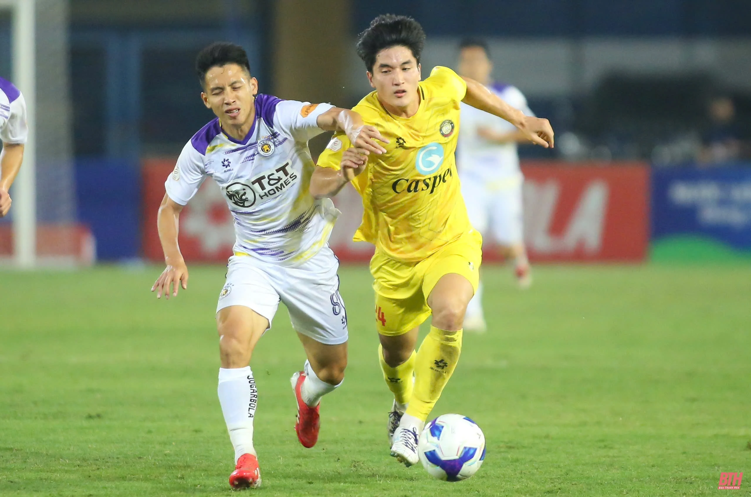 Đông Á Thanh Hóa chưa thể phá dớp trước Hà Nội FC