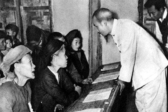  Cầu nối giữa quá khứ tự hào và tương lai thịnh vượng