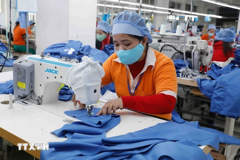 Mỗi năm lực lượng lao động được bổ sung khoảng 500.000 người