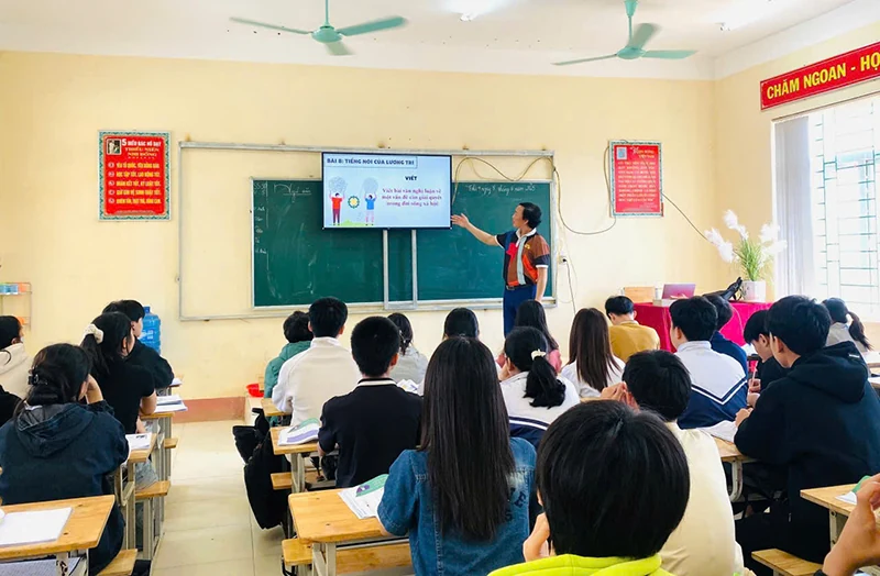 Phương pháp tranh biện trong dạy học Ngữ văn ở Trường THCS Nguyệt Ấn