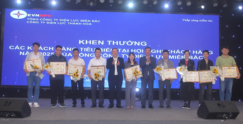 Đảm bảo cung cấp điện an toàn, liên tục, ổn định cho sản xuất, sinh hoạt đăng ký m88 doanh nghiệp và Nhân dân