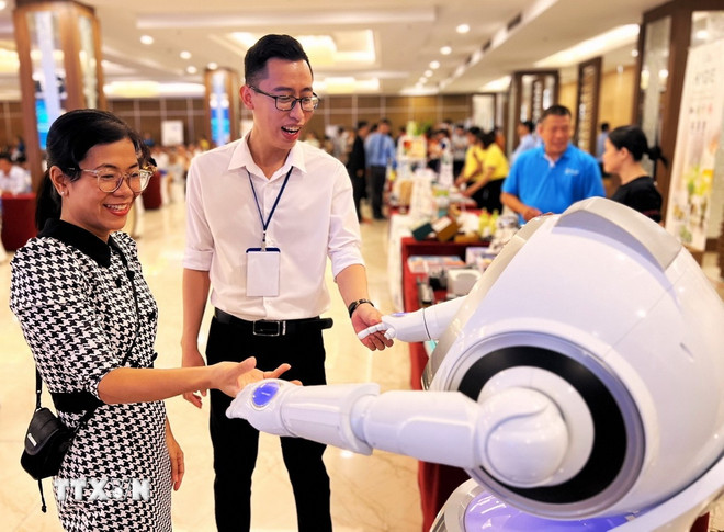 Tạo xung lực, khí thế mới về phát triển khoa học, công nghệ, đổi mới sáng tạo