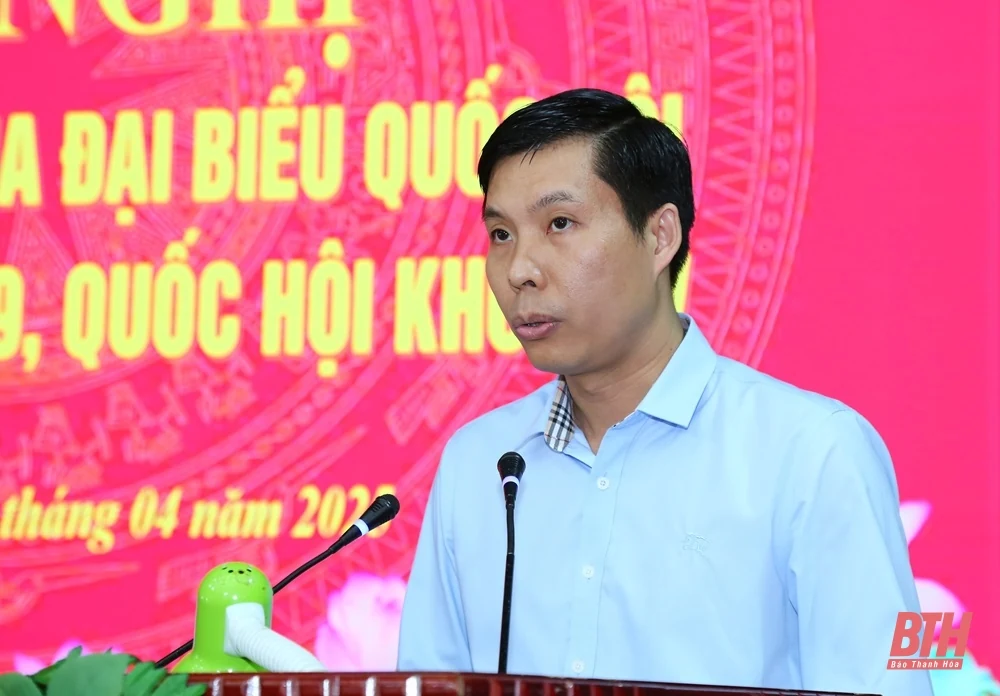 Phó Bí thư Thường trực Tỉnh ủy, Chủ tịch HĐND tỉnh, Trưởng Đoàn ĐBQH tỉnh Lại Thế Nguyên tiếp xúc cử tri tại Như Xuân
