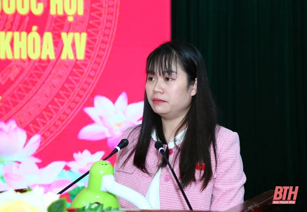 Phó Bí thư Thường trực Tỉnh ủy, Chủ tịch HĐND tỉnh, Trưởng Đoàn ĐBQH tỉnh Lại Thế Nguyên tiếp xúc cử tri tại Như Xuân