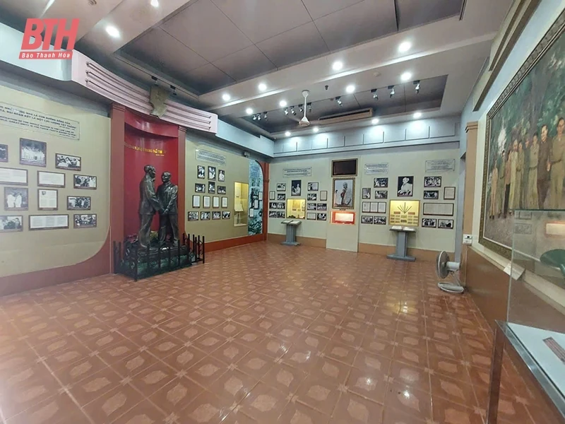 Kỷ niệm 50 năm Ngày Giải phóng miền Nam, thống nhất đất nước (30/4/1975 - 30/4/2025): Chủ trương của Đảng về cách mạng hai miền Bắc – Nam