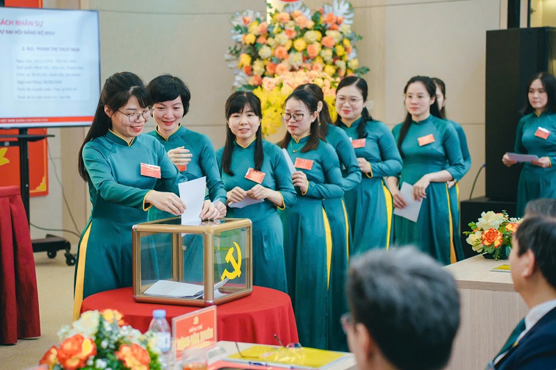 Đảng bộ BIDV Lam đăng ký m88 tăng tốc, bứt phá, quyết tâm hoàn thành thắng lợi các mục tiêu nhiệm kỳ 2025-2030