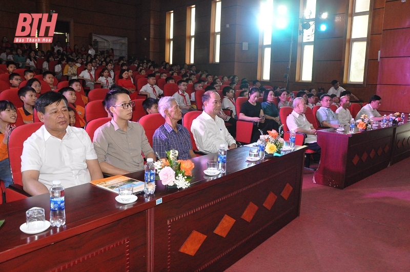 Nhiều hoạt động sôi nổi tại Ngày hội đọc sách