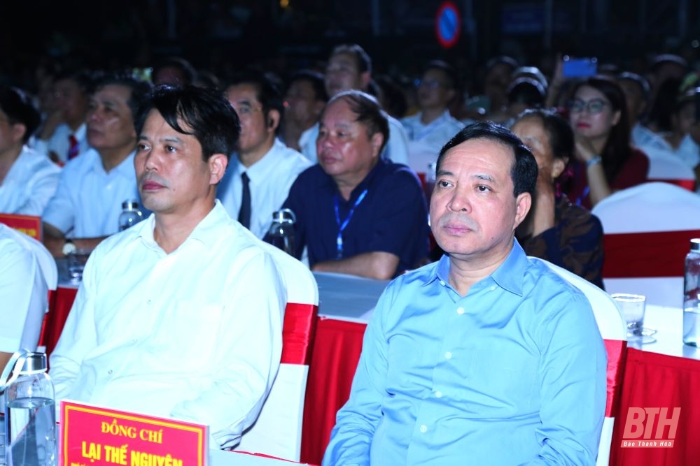 Khai mạc Lễ hội đăng ký m88 năm 2025: “Nghi Sơn biển ngọc - Khát vọng vươn xa”