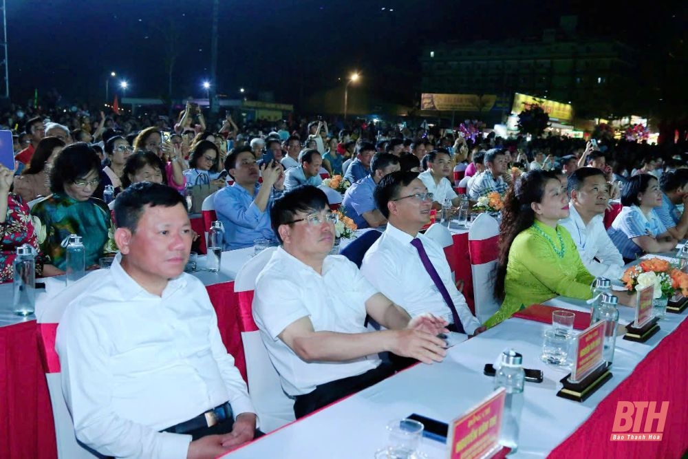 Khai mạc Lễ hội đăng ký m88 năm 2025: “Nghi Sơn biển ngọc - Khát vọng vươn xa”