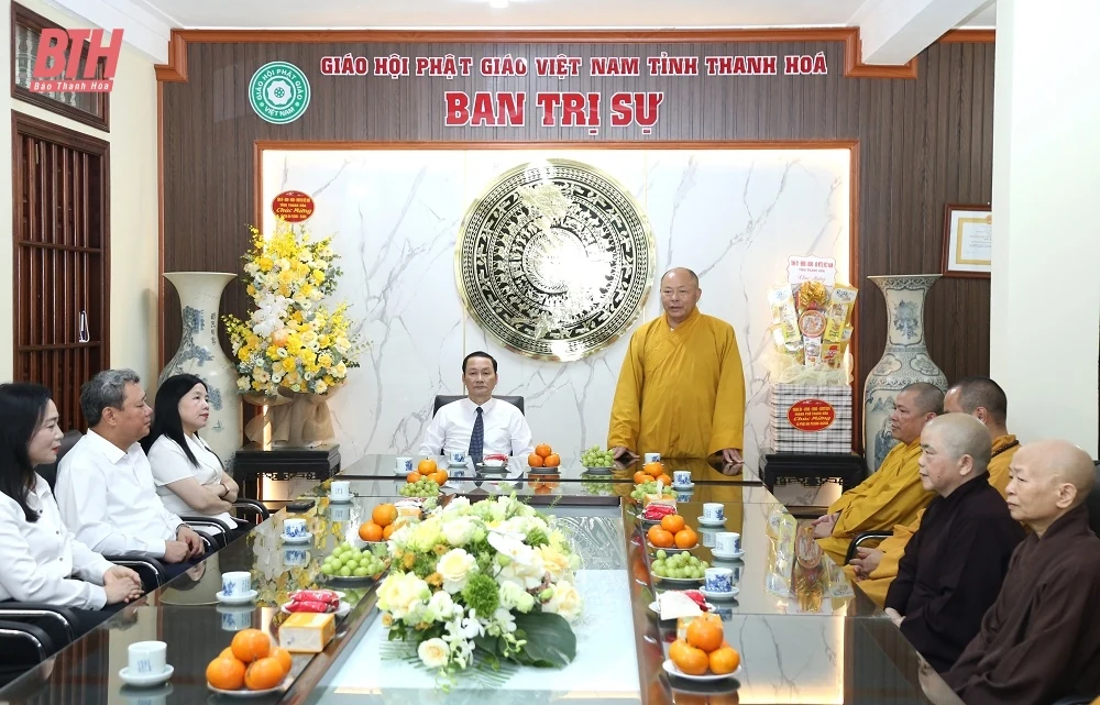 Chủ tịch UBND tỉnh Đỗ Minh Tuấn thăm, chúc mừng Ban Trị sự GHPG tỉnh Thanh Hóa và các chức sắc, tăng, ni, phật tử nhân lễ Phật đản
