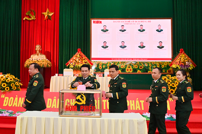Đảng bộ Phòng Tham mưu Bộ đội Biên phòng tỉnh tổ chức Đại hội dang nhap m88 kỳ 2025-2030