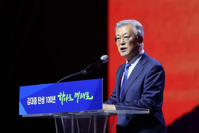 Hàn Quốc truy tố cựu Tổng thống Moon Jae In vì tội tham nhũng
