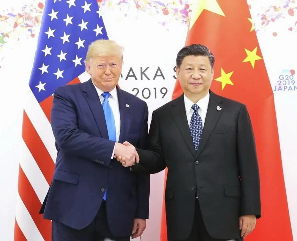 Tổng thống Mỹ Donald Trump tuyên bố Chủ tịch Trung Quốc Tập Cận Bình đã liên lạc