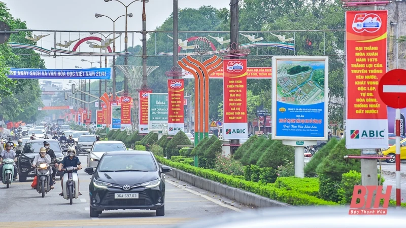 Công bố đường dây nóng tiếp nhận thông tin về trật tự, an toàn giao thông dịp nghỉ lễ 30/4, 1/5