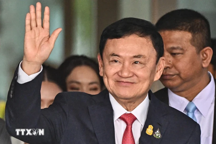 Tòa án Thái Lan bác bỏ vụ kiện đối xử đặc biệt với cựu Thủ tướng Thaksin