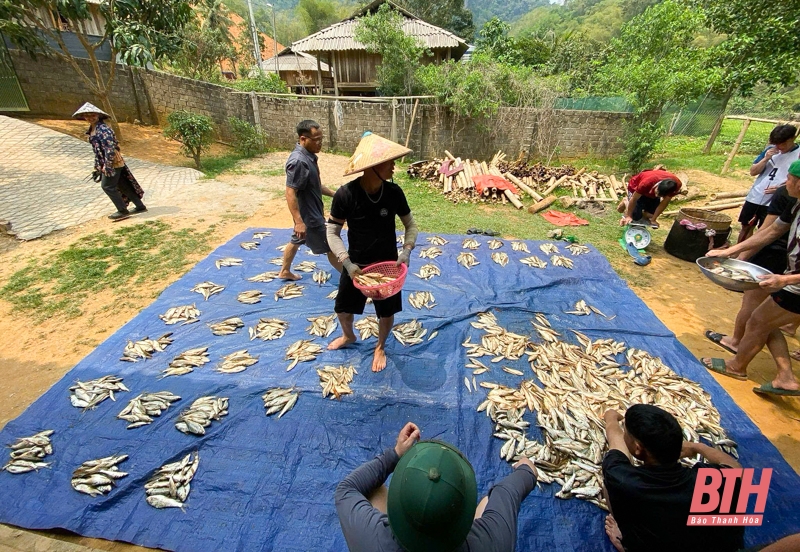 “Khúc suối thân thiện” gắn kết cộng đồng dân bản