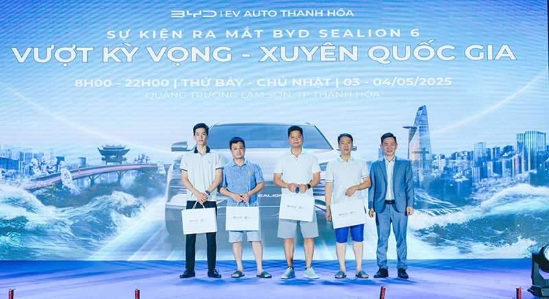 BYD Thanh Hóa ra mắt công nghệ đột phá và đại tiệc âm nhạc thăng hoa tại Quảng trường Lam Sơn
