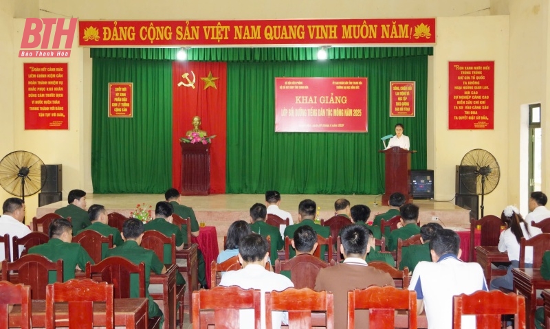 Khai giảng lớp bồi dưỡng tiếng nhà cái m88 trên địa bàn biên giới