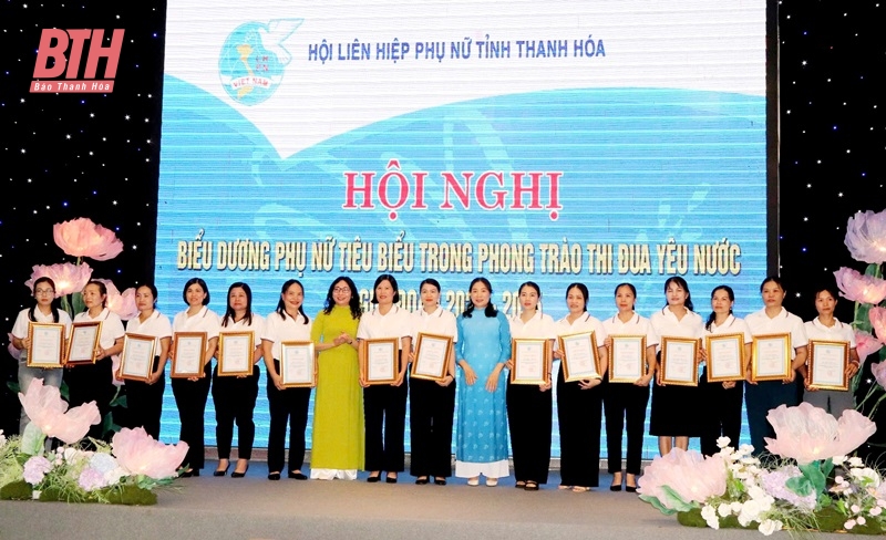 Biểu dương 300 phụ nữ tiêu biểu trong thực hiện phong trào thi đua yêu nước, giai đoạn 2020-2025