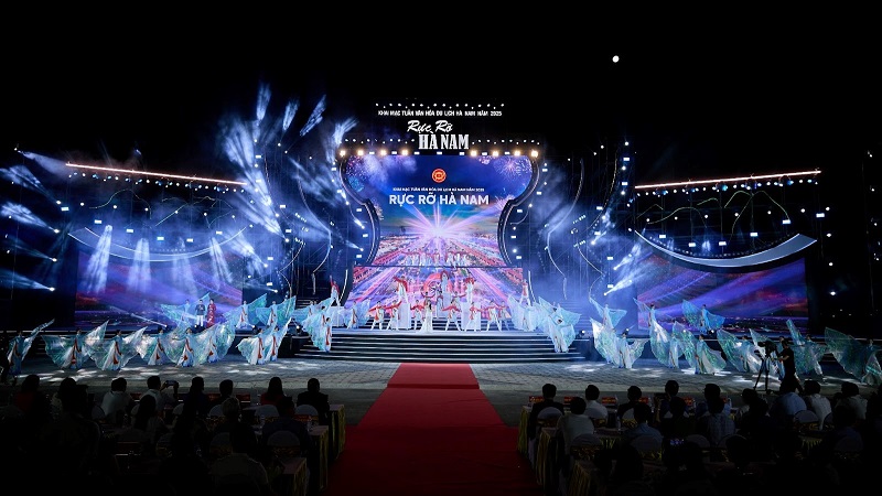 “ Bản hòa tấu” nghệ thuật đỉnh cao mở màn Tuần lễ Văn hóa Du lịch Hà Nam 2025