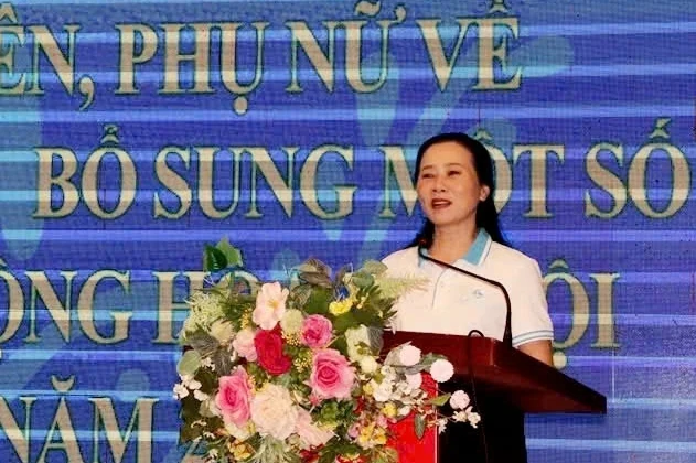 Triển khai kế hoạch lấy ý kiến của cán bộ, m88 the thao viên, phụ nữ về dự thảo Nghị quyết sửa đổi, bổ sung một số điều của Hiến pháp nước năm 2013.