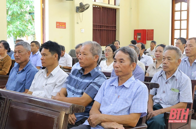 Cử tri huyện Thiệu Hóa đề nghị có chính sách đối với cán bộ chuyên trách cấp xã khi sắp xếp lại đơn vị hành chính
