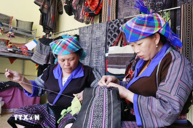 UNESCO tổ chức thi vẽ minh họa tôn vinh giá trị bản sắc địa phương m88 link mới nhất Việt Nam