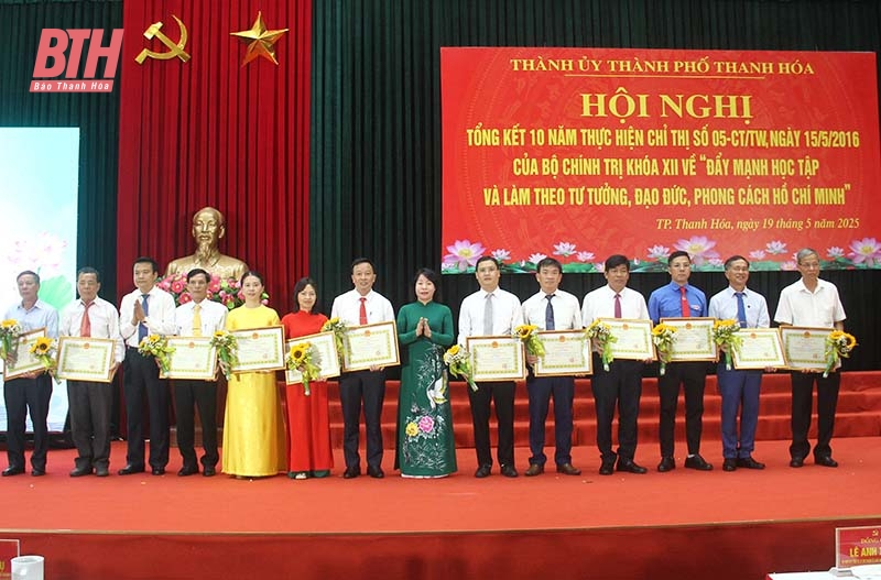 Lan tỏa những việc làm theo gương nhà cái m88