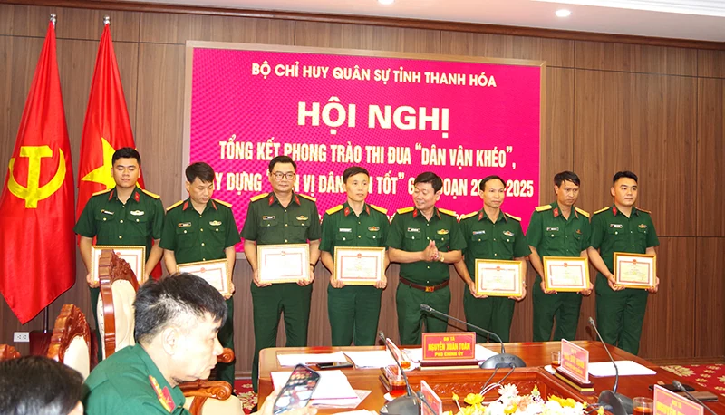 Bộ CHQS link m88 tổng kết phong trào thi đua “Dân vận khéo”, xây dựng “Đơn vị dân vận tốt” giai đoạn 2021-2025 