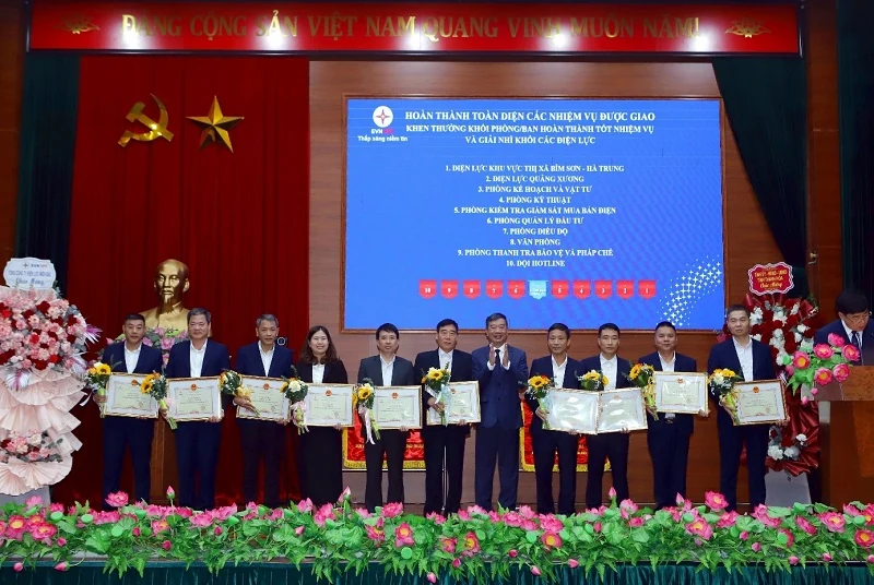 Trưởng phòng KTGSMBĐ Trần Ngọc Tú - Tận đăng ký m88 vì niềm tin của khách hàng và sự minh bạch của ngành điện