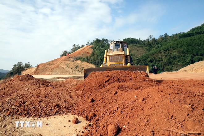 Giải pháp thực hiện Kế hoạch phát triển kinh tế-xã hội với mục tiêu tăng trưởng 8% trở lên