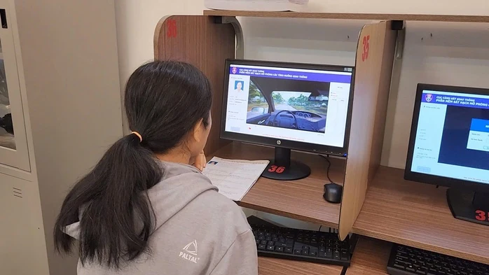 Từ 1/6, áp dụng bộ 600 câu hỏi sát hạch lái xe mới, chấm dứt học mẹo