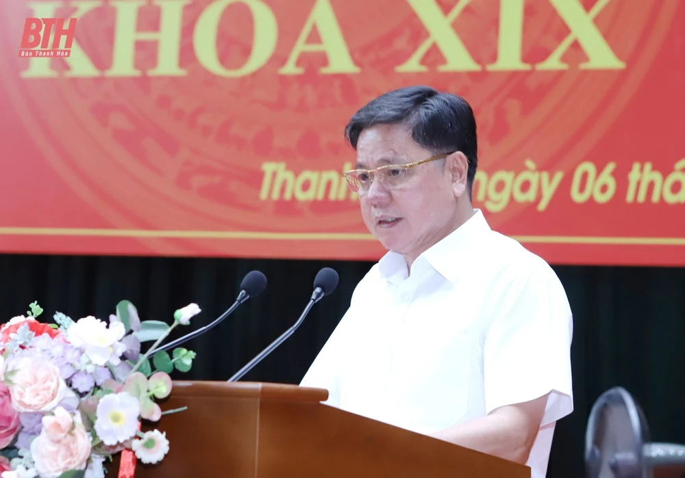 Ban Chấp hành Đảng bộ tỉnh thống nhất về tổ chức bộ máy, biên chế cơ quan MTTQ và các đoàn thể cấp tỉnh