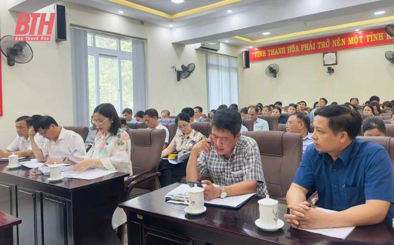 Tiếp nhận Quỹ hỗ trợ nông dân cấp huyện về Quỹ hỗ trợ nông dân tỉnh