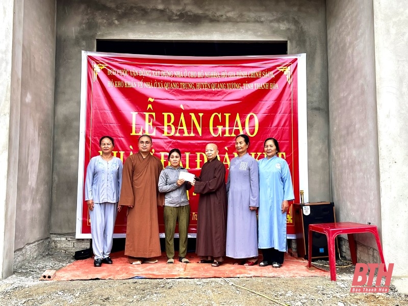 Bàn giao nhà đại đoàn m88 trang chủ cho hộ nghèo